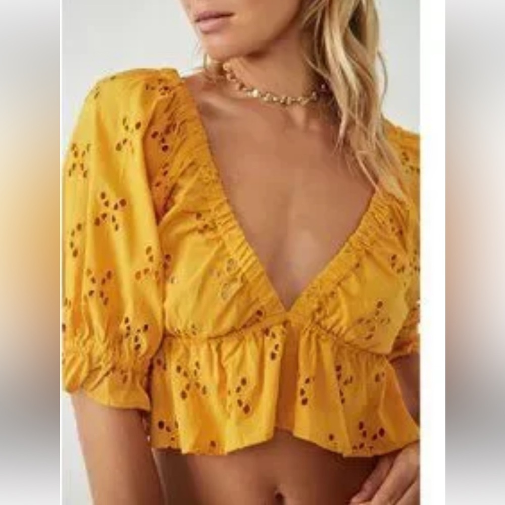 NWT Free People Gardeina Eyelet crop top in 
Mustard golden girl size small